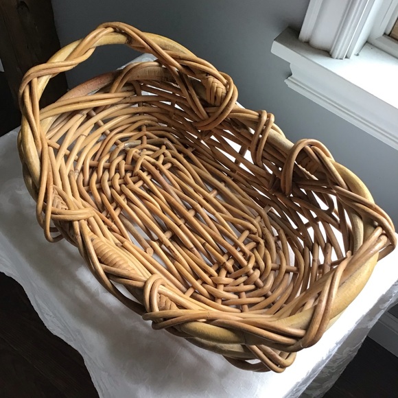 🧺Vintage Rugged Rattan Woven Basket